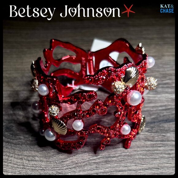 NWT Betsey Johnson Coral Hinge Bracelet Red Pearl Seashell Crystal Beach Sea - Picture 2 of 12